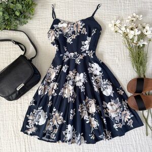 Old Navy Navy Floral Midi Dress